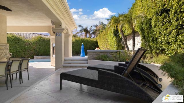 1420 Amelia Way, Palm Springs, CA 92262