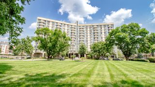 20 N Tower Road N 1M, Oak Brook, IL 60523
