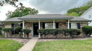 11807 Monticeto Lane, Meadows Place, TX 77477