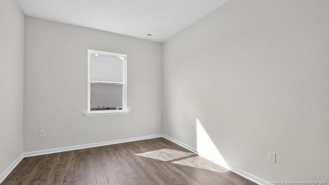 196 Charlies Bend Way, Spring Lake, NC 28390