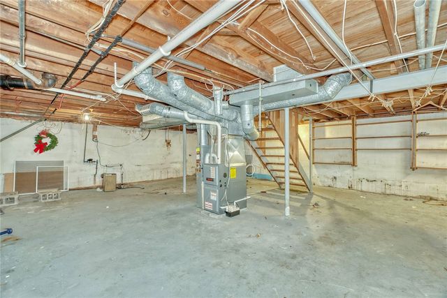 110 Ridgewood Road, Greece, NY 14626