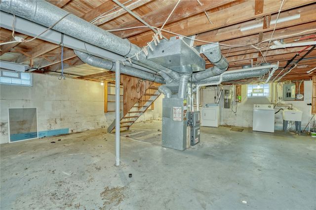 110 Ridgewood Road, Greece, NY 14626