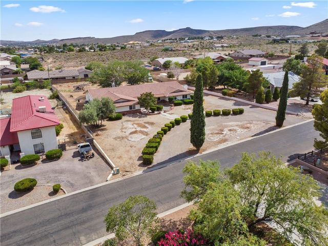 630 Shadow Mountain Drive, Kingman, AZ 86409