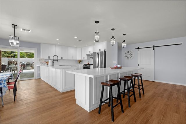 630 Shadow Mountain Drive, Kingman, AZ 86409