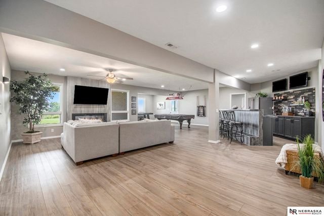 6500 Princeton Road, Firth, NE 68358