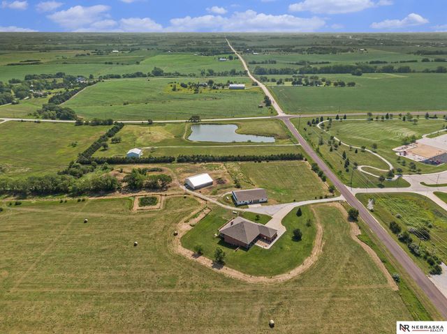 6500 Princeton Road, Firth, NE 68358