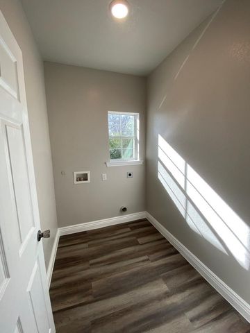 3304 Langford Street, Greenville, TX 75401