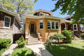 1437 Maple Avenue, Berwyn, IL 60402