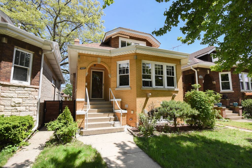 1437 Maple Avenue, Berwyn, IL 60402