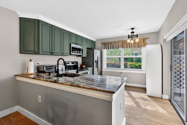 3527 SW Sunset Trace Circle, Palm City, FL 34990