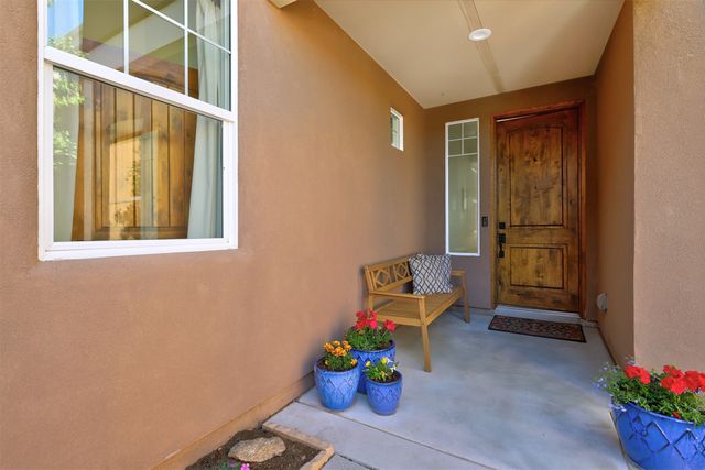 130 E Chili Line Road, Santa Fe, NM 87508