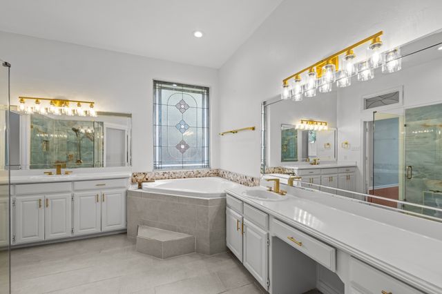 2 Treewood Court, Mansfield, TX 76063