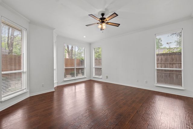 2 Treewood Court, Mansfield, TX 76063