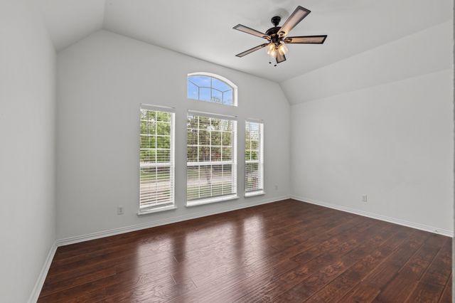 2 Treewood Court, Mansfield, TX 76063