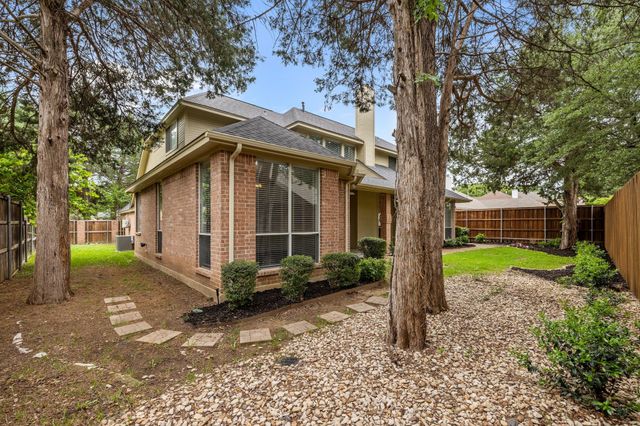 2 Treewood Court, Mansfield, TX 76063