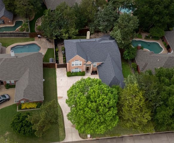 2 Treewood Court, Mansfield, TX 76063
