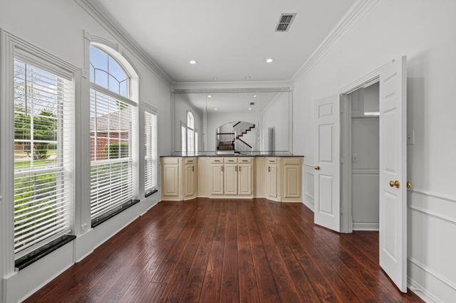 2 Treewood Court, Mansfield, TX 76063