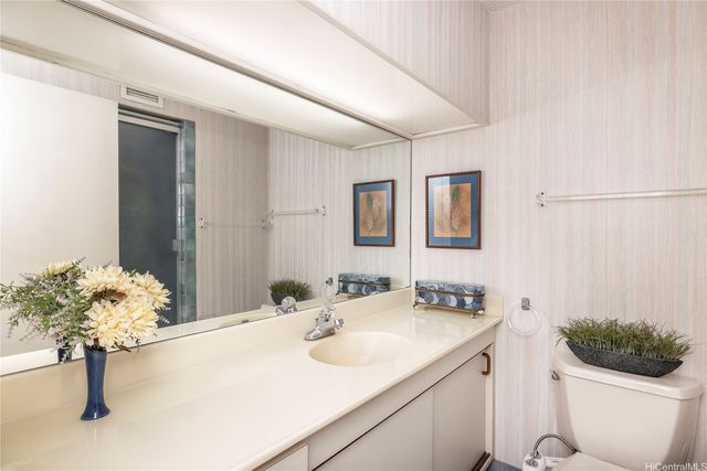 1645 Ala Wai Boulevard 906, Honolulu, HI 96815