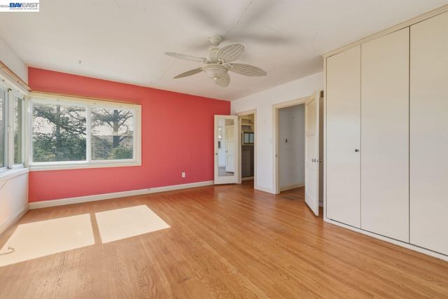 3890 Serrano St, Martinez, CA 94553