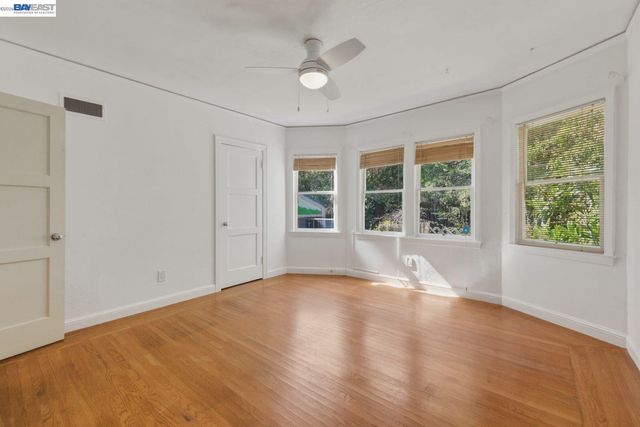 3890 Serrano St, Martinez, CA 94553