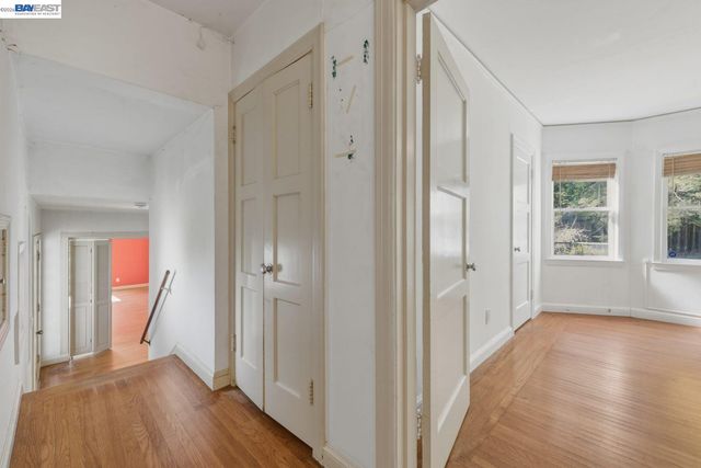 3890 Serrano St, Martinez, CA 94553