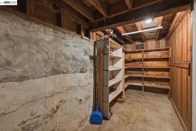 3890 Serrano St, Martinez, CA 94553