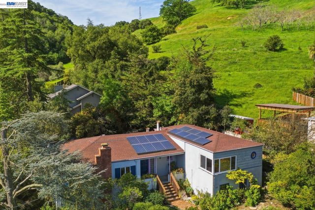 3890 Serrano St, Martinez, CA 94553