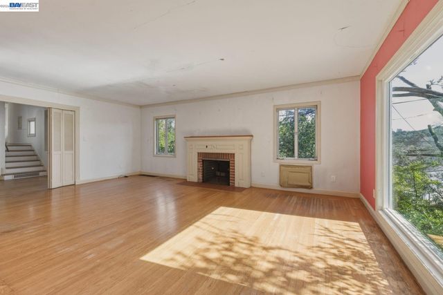 3890 Serrano St, Martinez, CA 94553