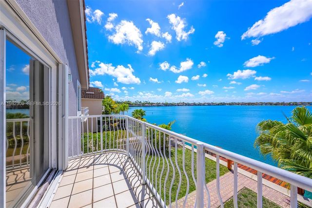 14759 SW 132nd Pl, Miami, FL 33186