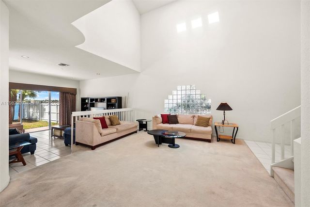 14759 SW 132nd Pl, Miami, FL 33186