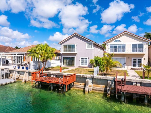 14759 SW 132nd Pl, Miami, FL 33186