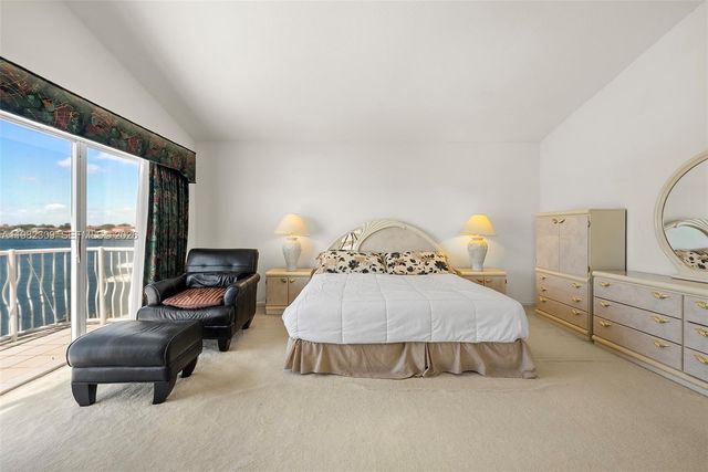 14759 SW 132nd Pl, Miami, FL 33186