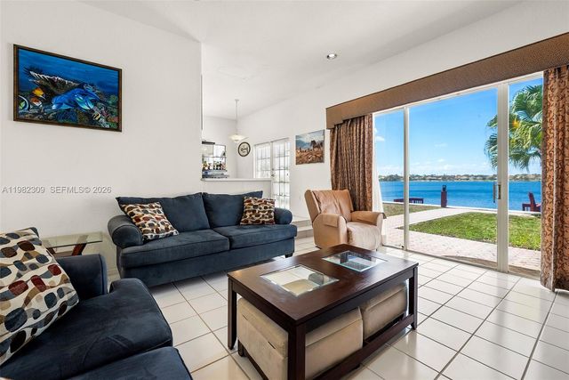 14759 SW 132nd Pl, Miami, FL 33186