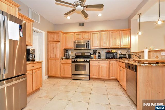 31 Barrister Street 150, Clifton, NJ 07013