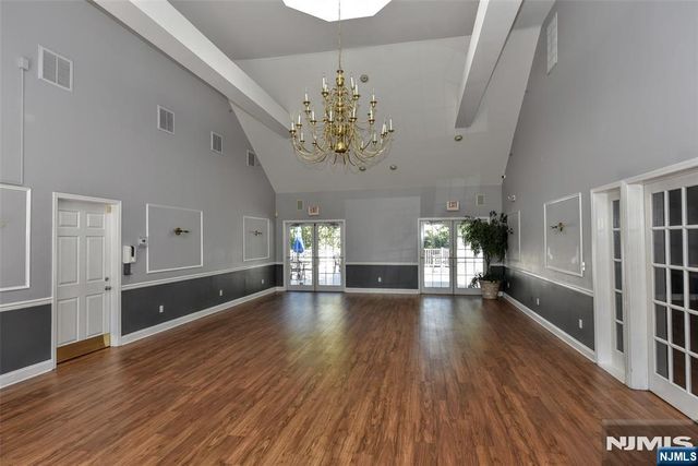 31 Barrister Street 150, Clifton, NJ 07013