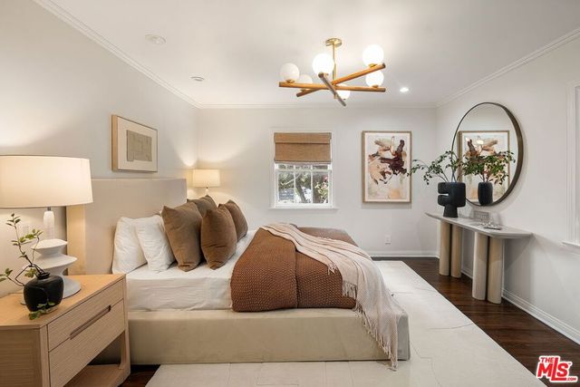 3711 Monon Street, Los Angeles, CA 90027