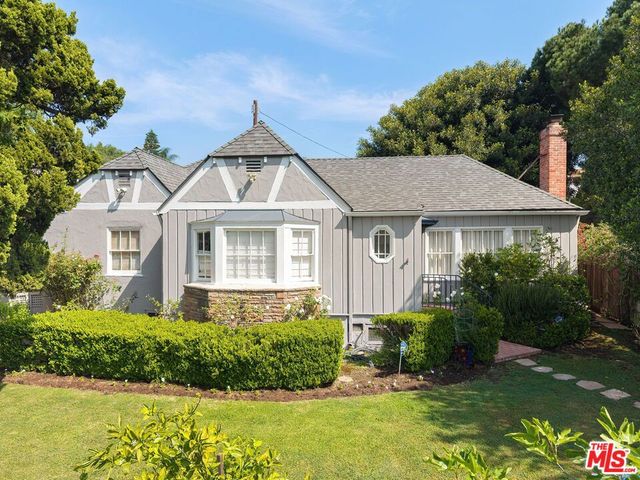 3711 Monon Street, Los Angeles, CA 90027