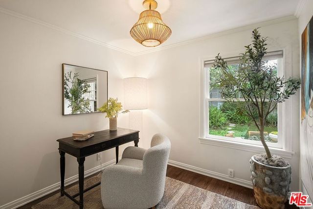 3711 Monon Street, Los Angeles, CA 90027