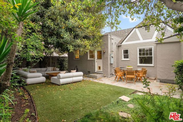 3711 Monon Street, Los Angeles, CA 90027