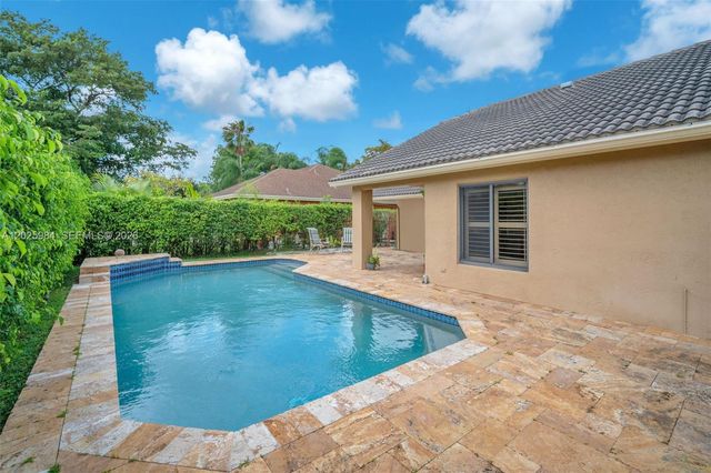5143 NW 42nd Ter, Coconut Creek, FL 33073