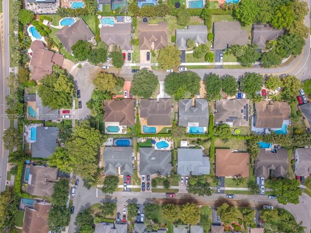5143 NW 42nd Ter, Coconut Creek, FL 33073