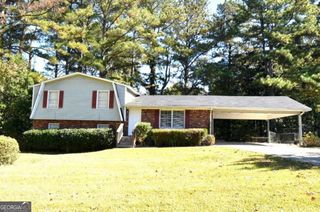 6278 Thornhedge Drive, Riverdale, GA 30296