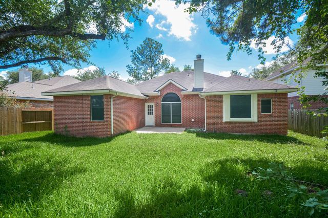 918 Tennyson Drive, Pearland, TX 77584