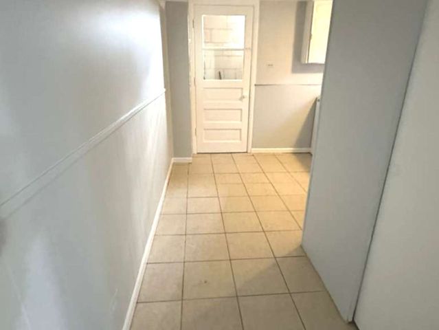 7843 S LUNA Avenue, Burbank, IL 60459