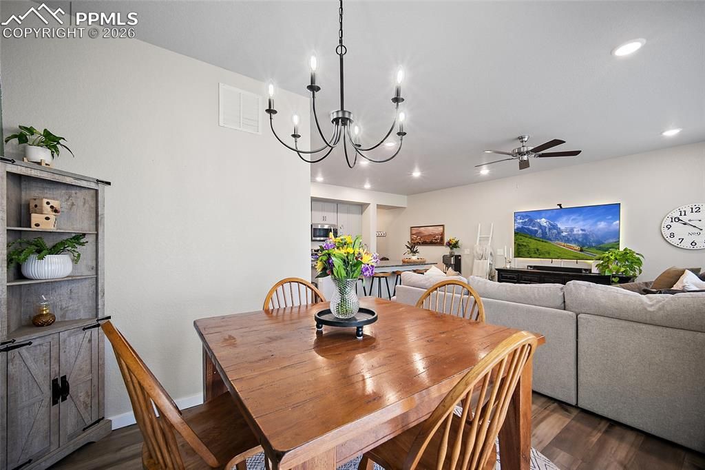 Image 10 of property listing at 8122 Grey Bark Way, Colorado Springs, CO 80908