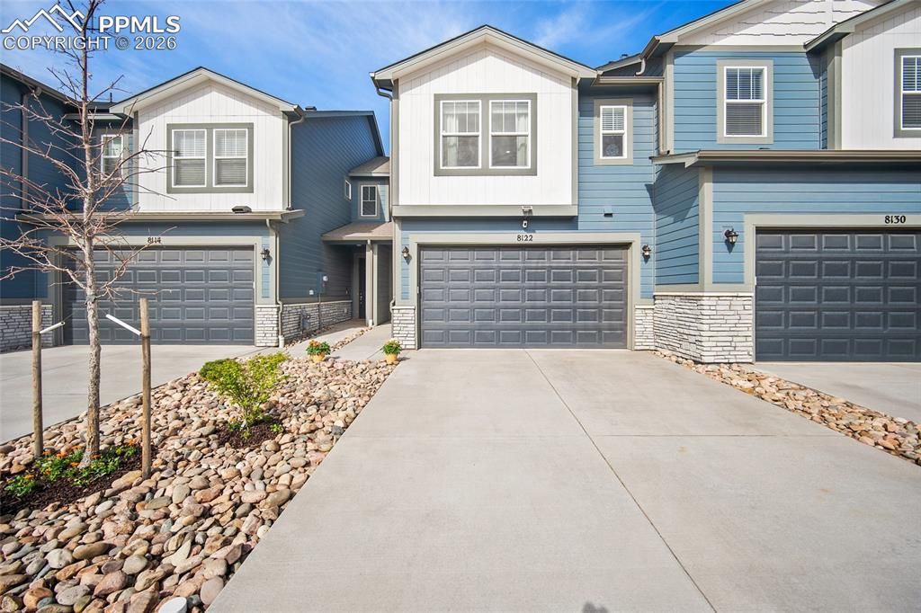 Image 2 of property listing at 8122 Grey Bark Way, Colorado Springs, CO 80908