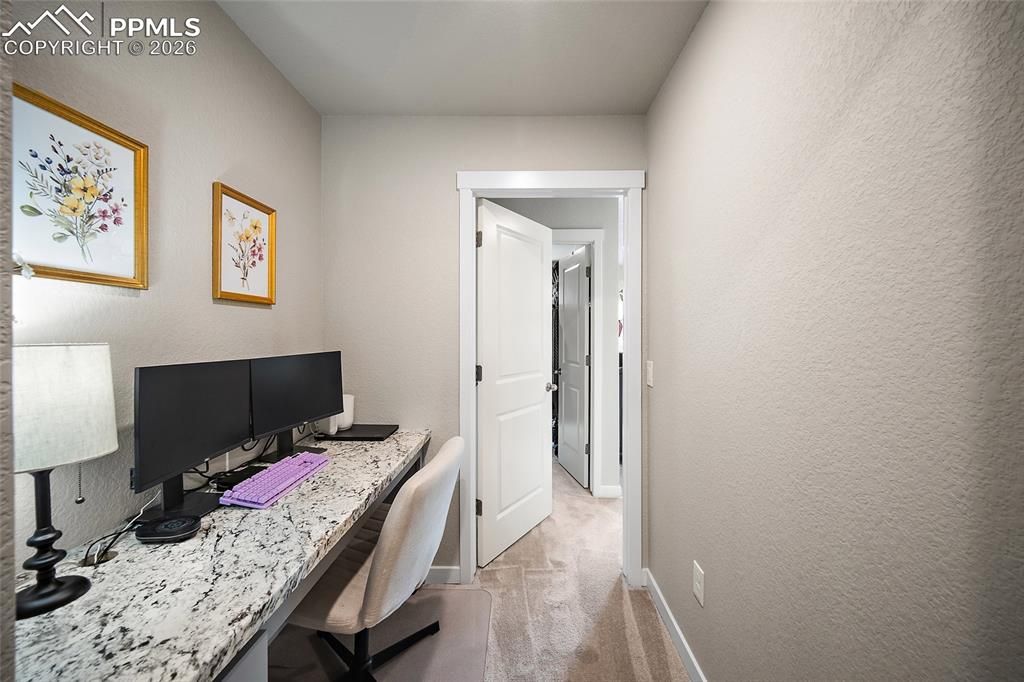 Image 26 of property listing at 8122 Grey Bark Way, Colorado Springs, CO 80908