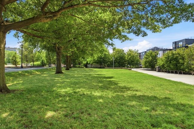 28 Geneva St 206, Boston, MA 02128