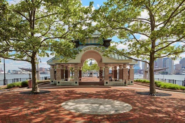 28 Geneva St 206, Boston, MA 02128