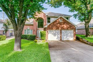 5204 Heatherdale Drive, Grapevine, TX 76051